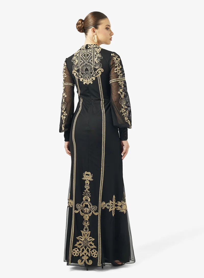 فروك اند فرل فستان ماكسي طويل بأكمام مزينة